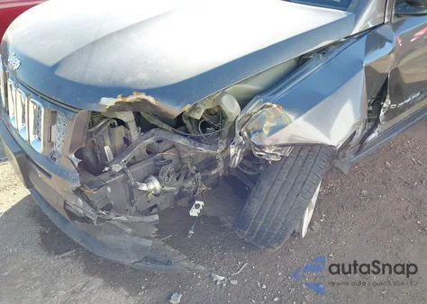 2017 Jeep Compass High Altitude 4X4 z USA, uszkodzony, nr VIN 1C4NJDEB4HD107593